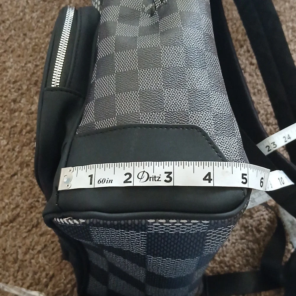 NWOT Journeyman checker print canvas backpack - Picture 10 of 10